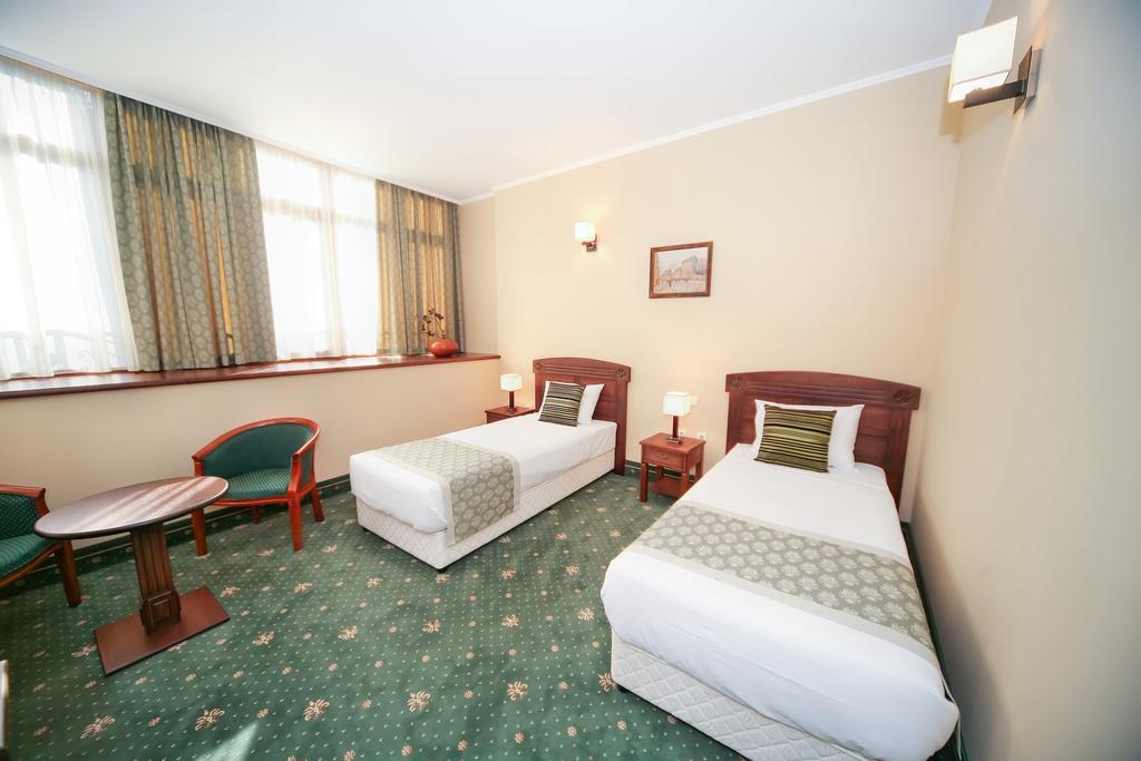 Retro Hotel Haskovo Pokoj fotografie